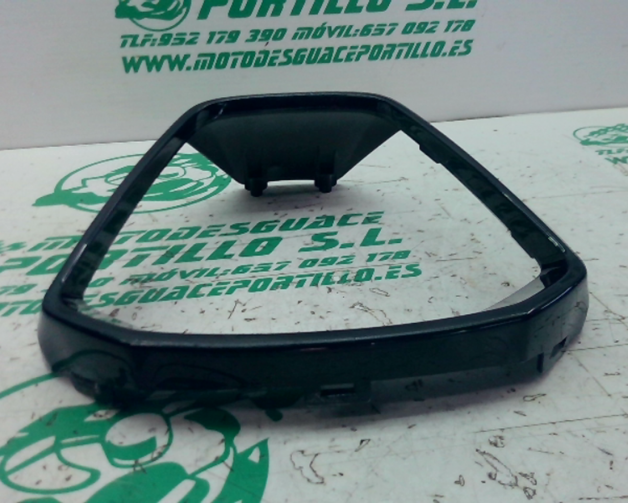 Embellecedor cuentakilómetros  Kymco PEOPLE S 125 (2018-2019)