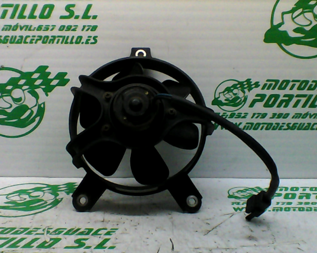 Ventilador del radiador Kymco VENOX 250 (2005-2007)