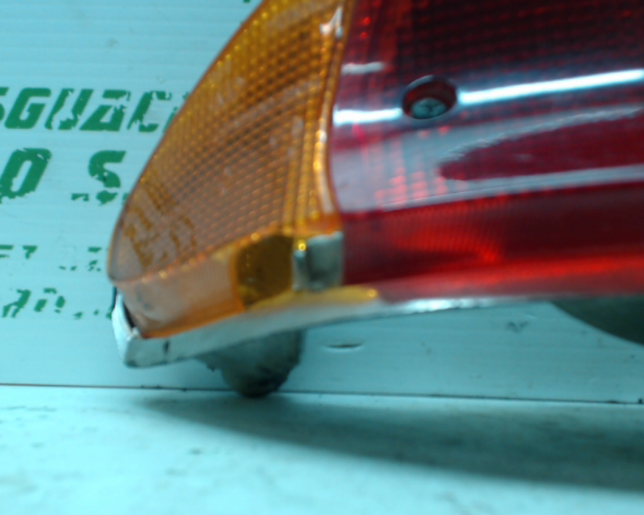 Piloto trasero Peugeot Buxy 50 (1997-1999)