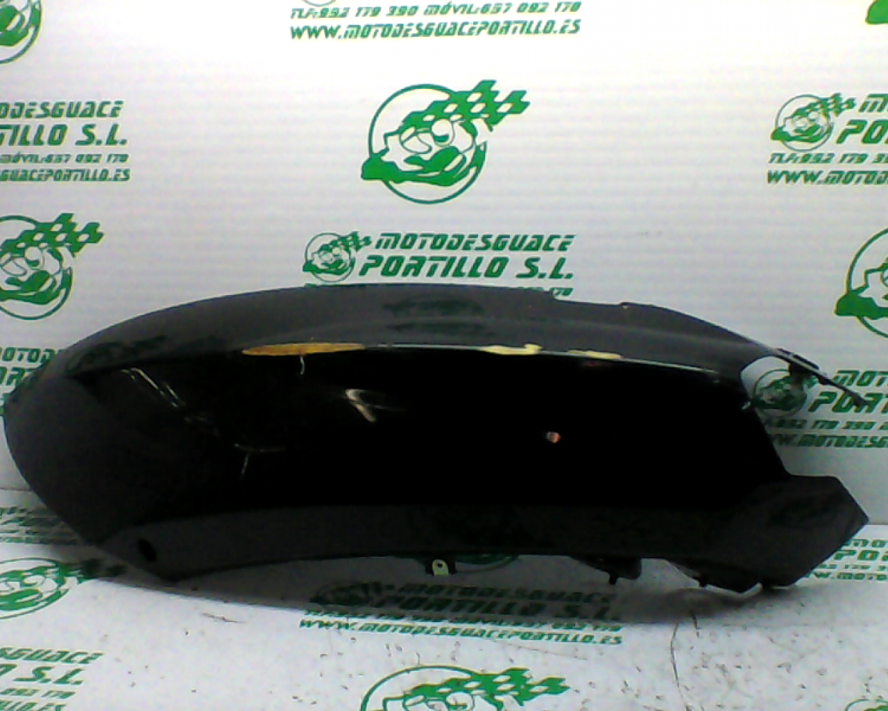 Carcasa lateral izquierda Peugeot Kisbee 50 4T (2010-2012)