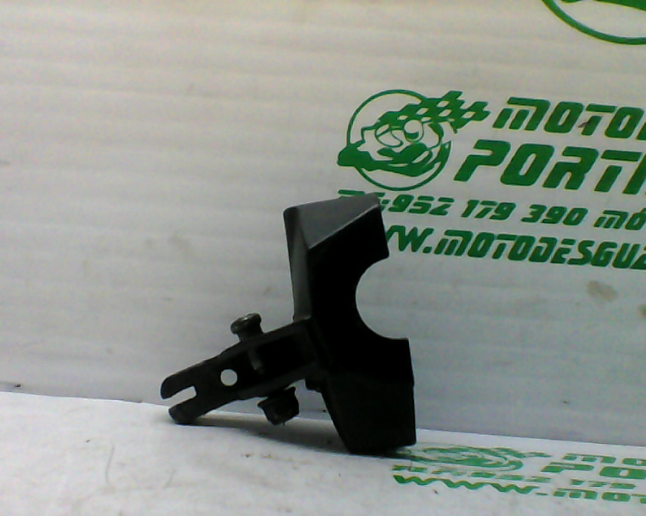 Soporte de maneta trasera Peugeot Kisbee 50 4T (2010-2012)