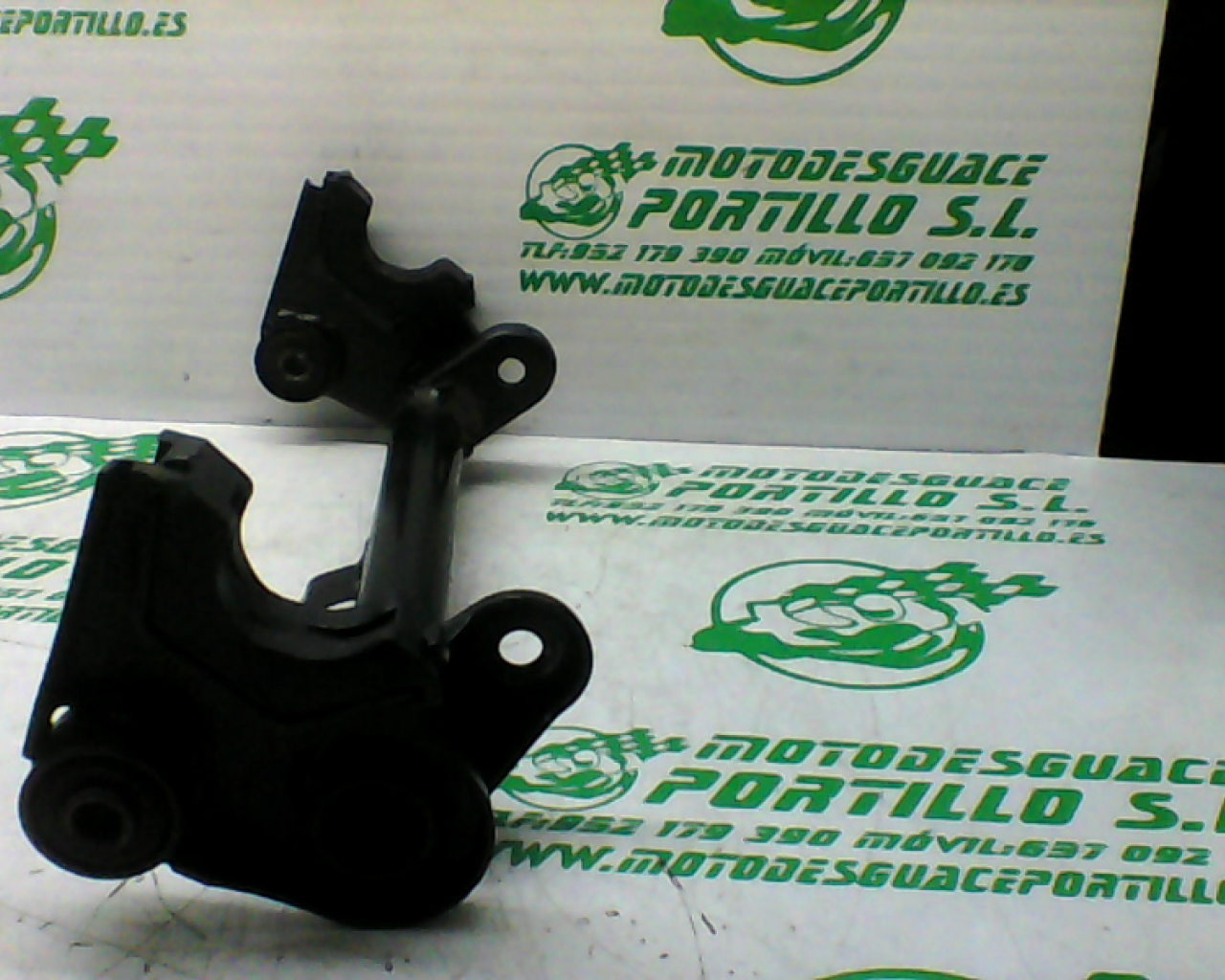 Soporte de motor Peugeot Kisbee 50 4T (2010-2012)