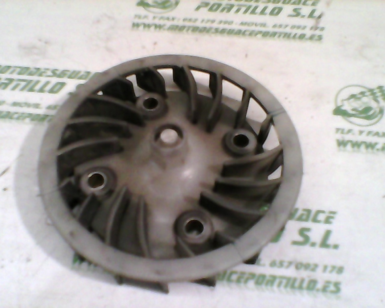 Ventilador del plato magnetico Peugeot Tweet 50 4T (2011-2013)