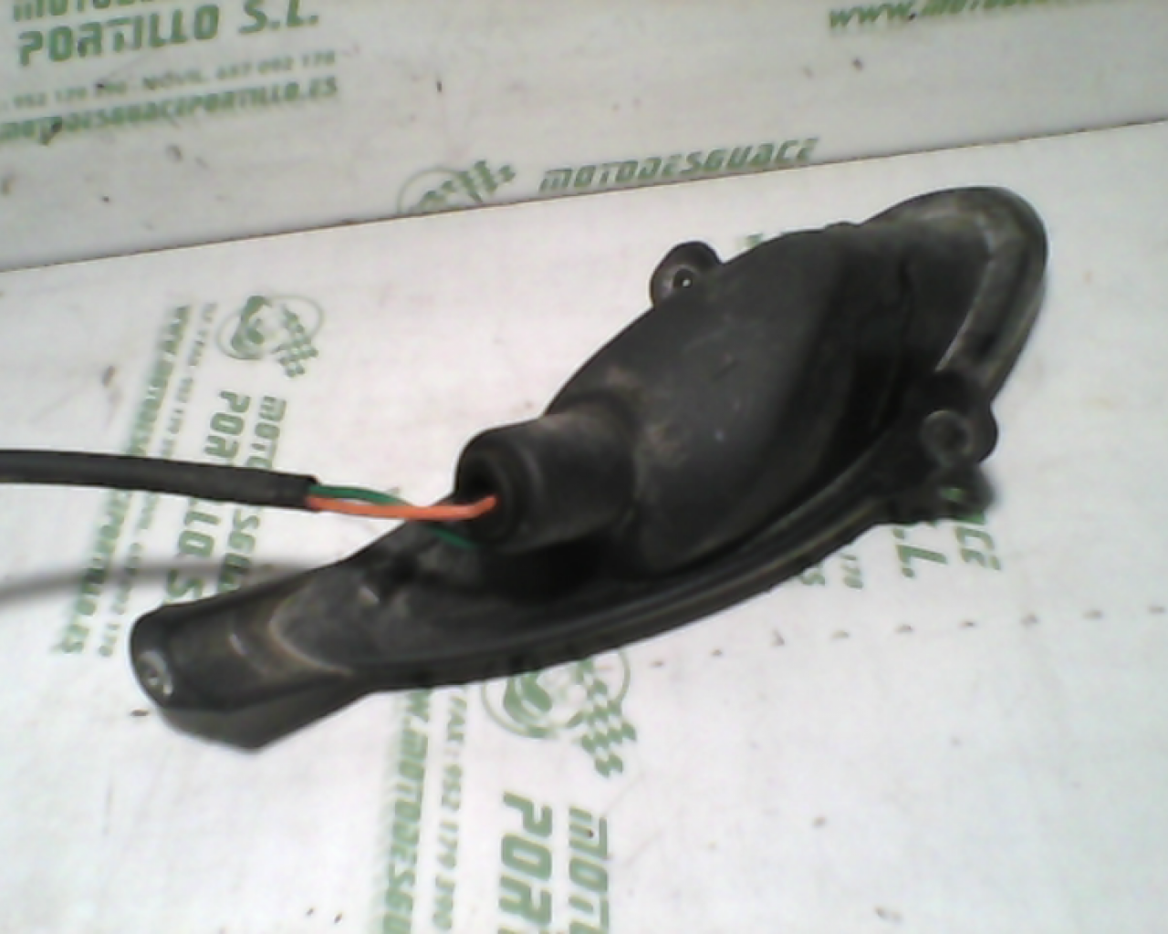 Intermitente delantero izquierdo Peugeot V clic 4T   50 (2005-2007)