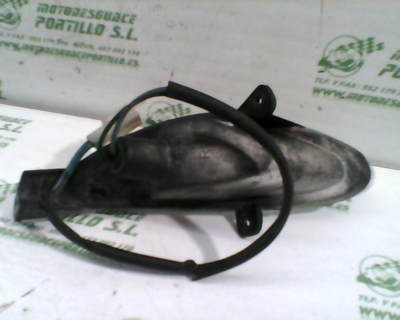 Intermitente delantero derecho Peugeot V clic 4T   50 (2005-2007)