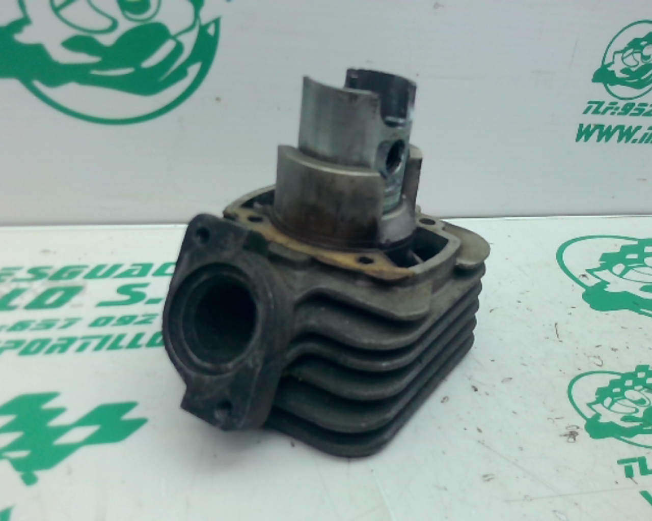 Cilindro y pist&oacute;n Peugeot Vivacity   50 (1997-2005)