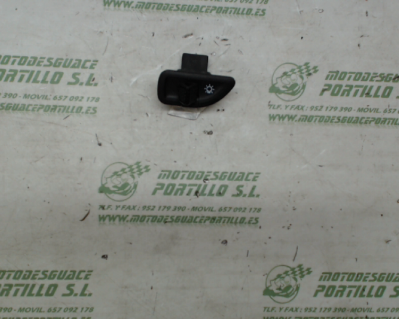 Interruptor de luz corta Piaggio Beverly   125 (2005-2007)