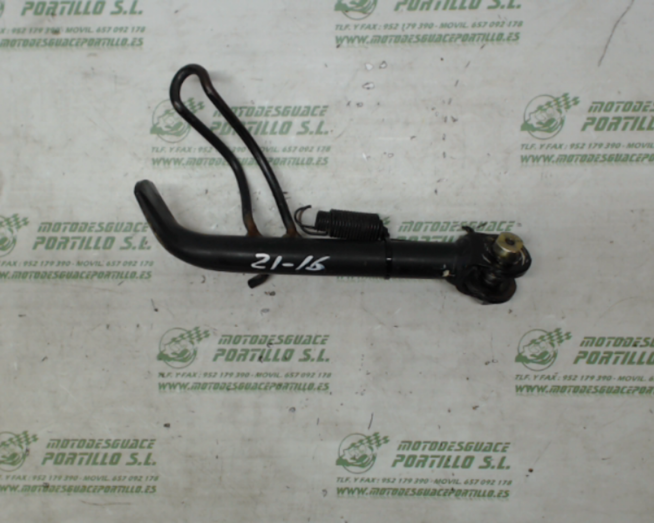 Patilla lateral Piaggio Beverly   125 (2005-2007)