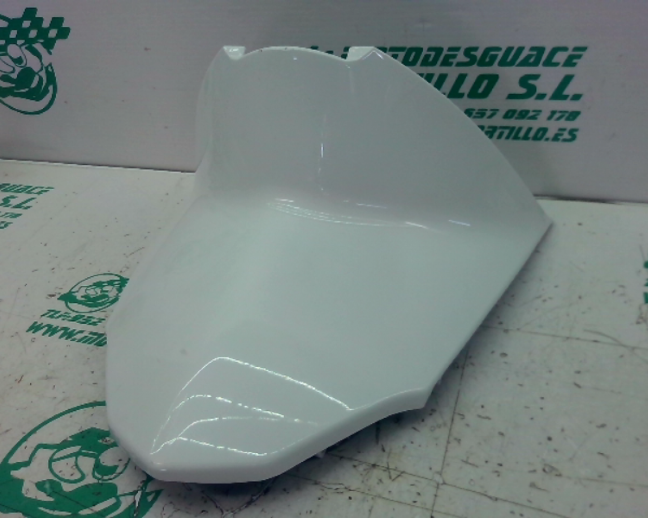 Carcasa bajo asiento Piaggio liberty 125 i 2023 (2023-2024)