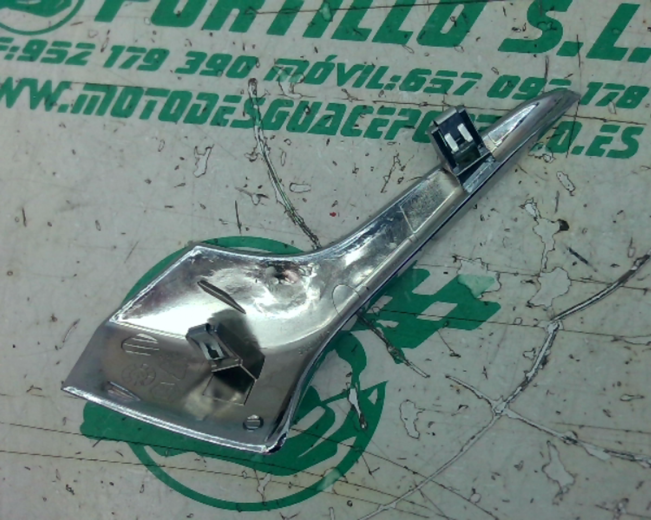 Embellecedor lateral derecho  Piaggio liberty 125 i 2023 (2023-2024)