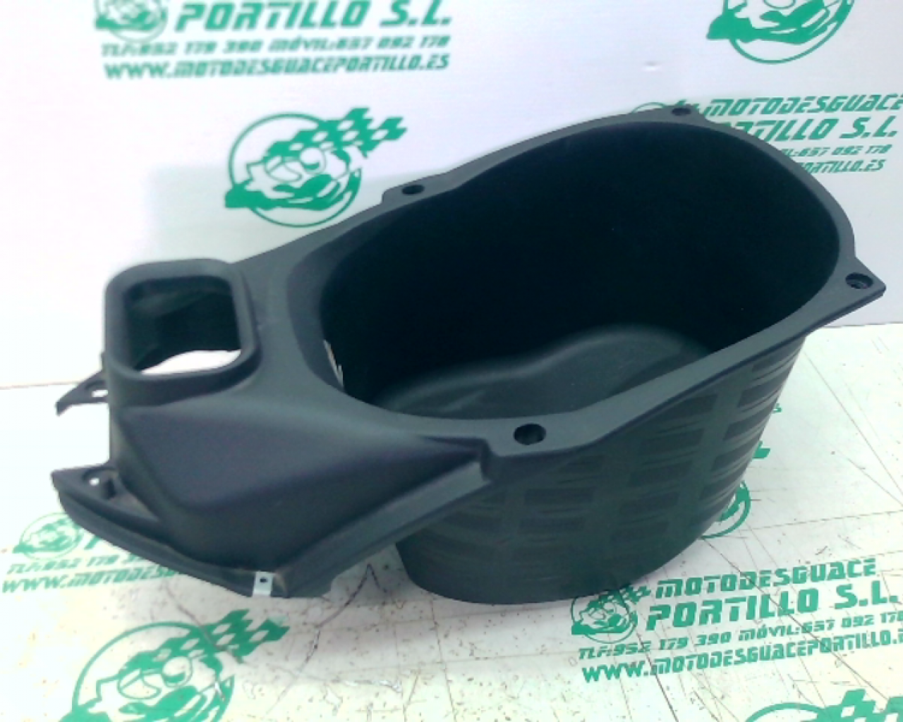 Porta-casco Piaggio liberty 125 i 2023 (2023-2024)