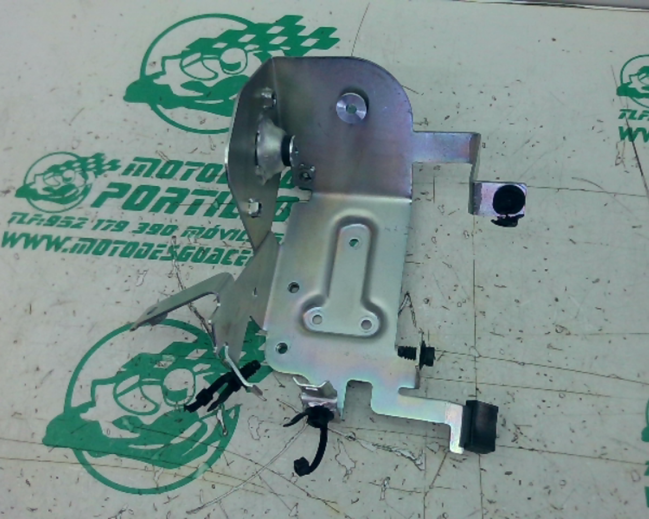 Soporte modulo ABS Piaggio liberty 125 i 2023 (2023-2024)