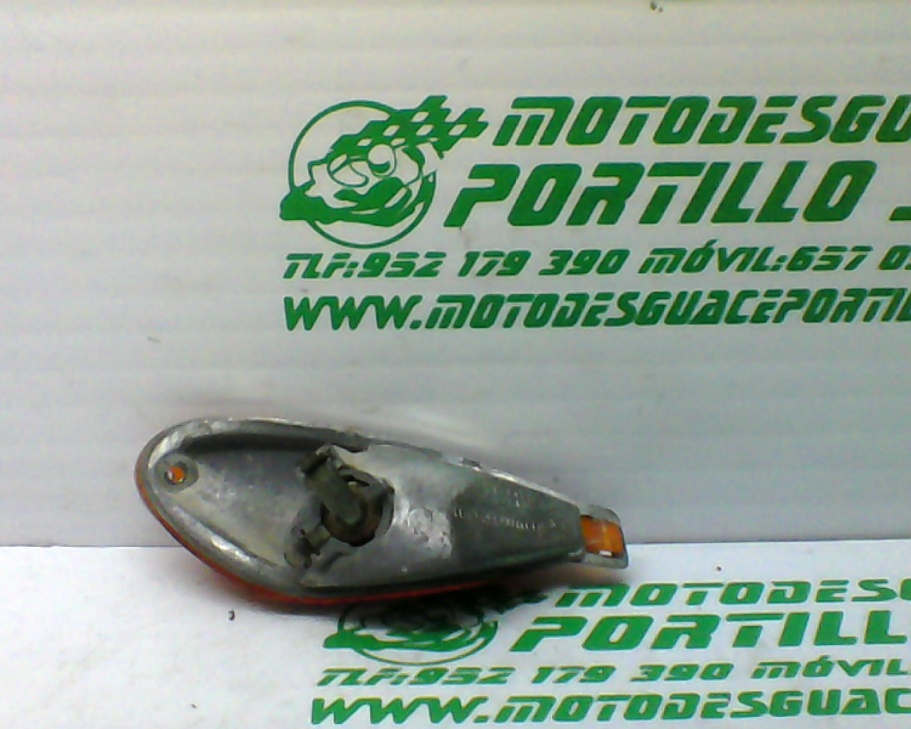 Intermitente trasero izquierdo Piaggio NRG MC3  50 (2003-2004)