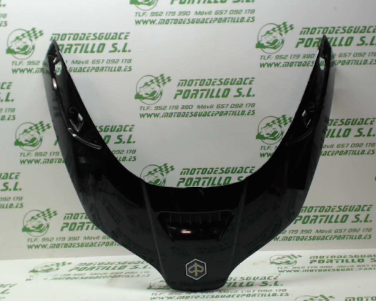 Carcasa superior del faro Piaggio X8 125 (2005-2007)