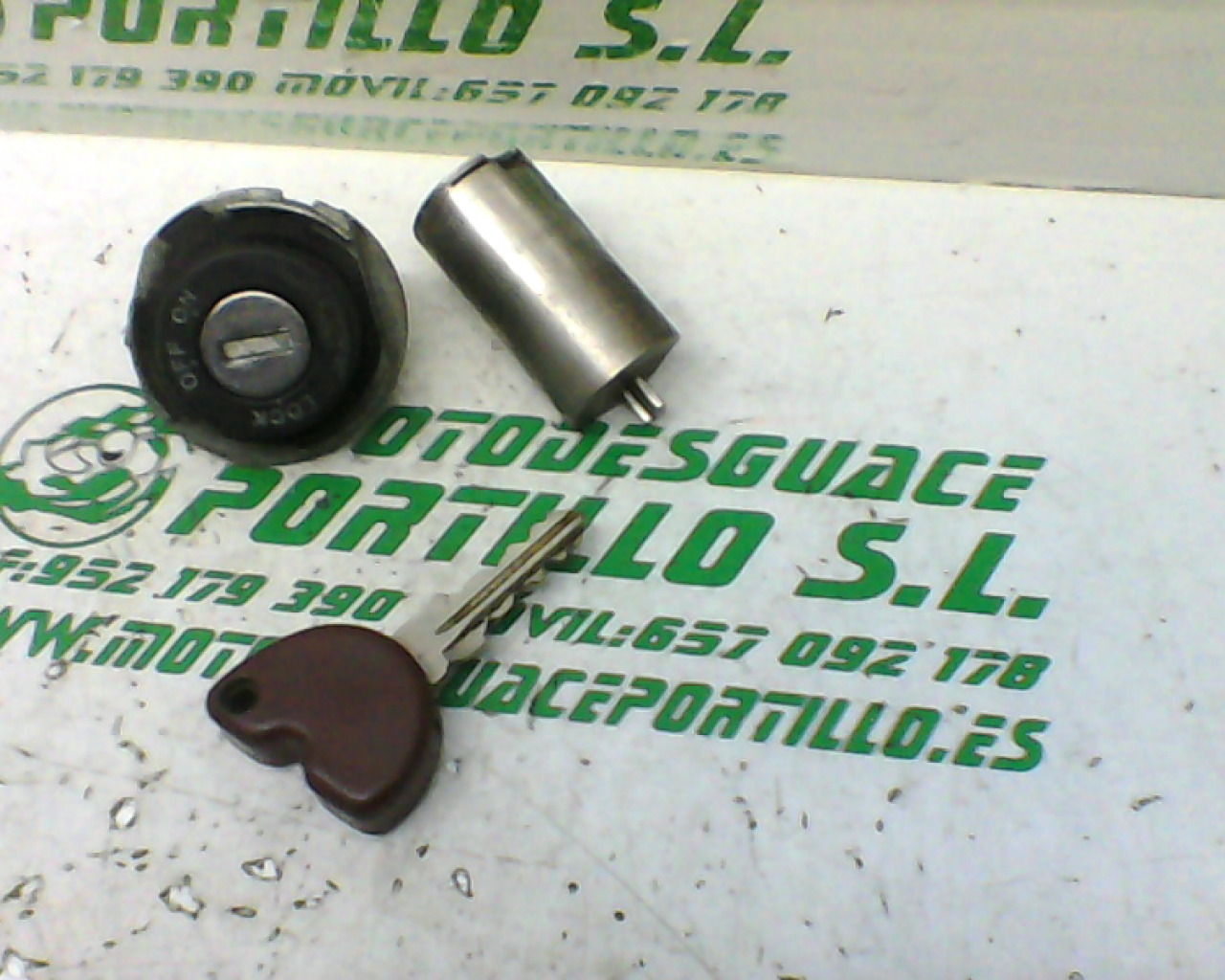 Cerradura con llave  Piaggio X9 125 (2002-2007)
