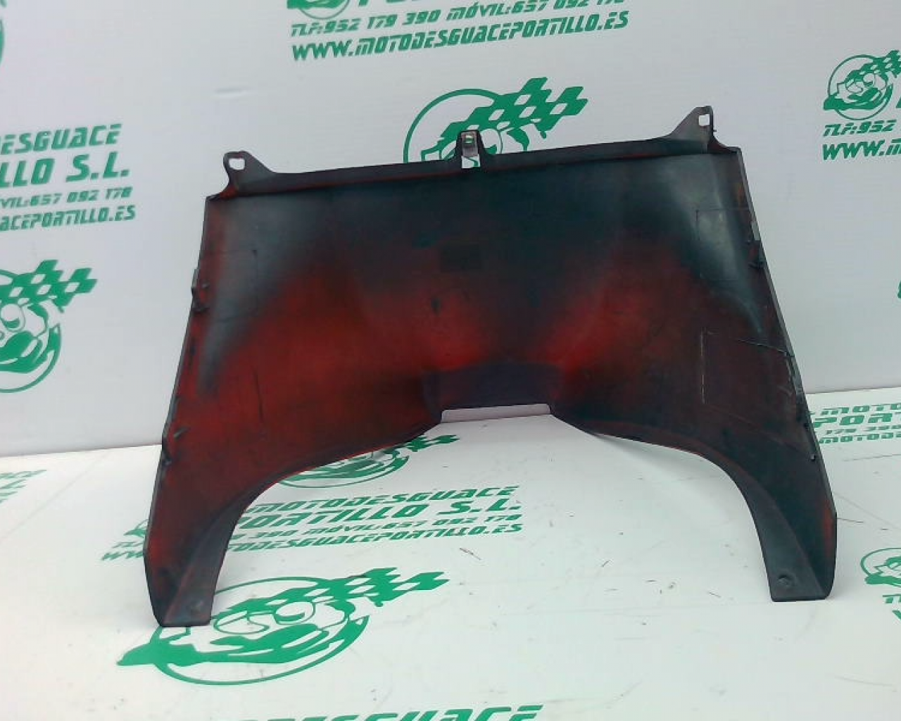 Carcasa delantera del motor Piaggio ZIP AIRE 2T 3   50 (2003-2013)