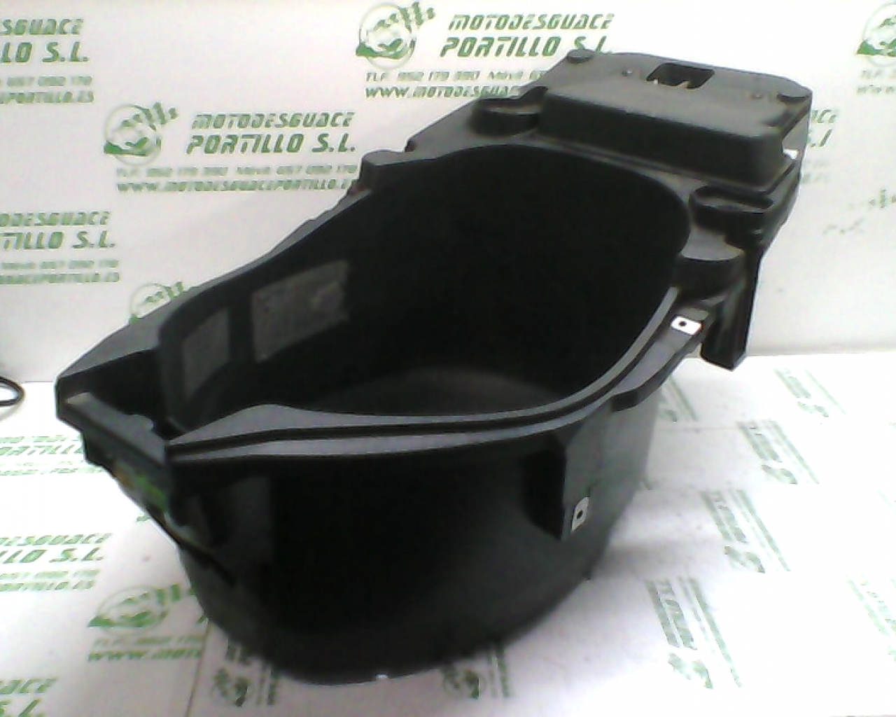 Porta-casco Piaggio ZIP H2O 2T 3   50 (2003-2013)