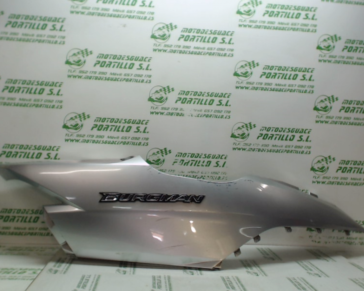 Carcasa lateral trasera derecha Suzuki Burgman 125 (2002-2006)