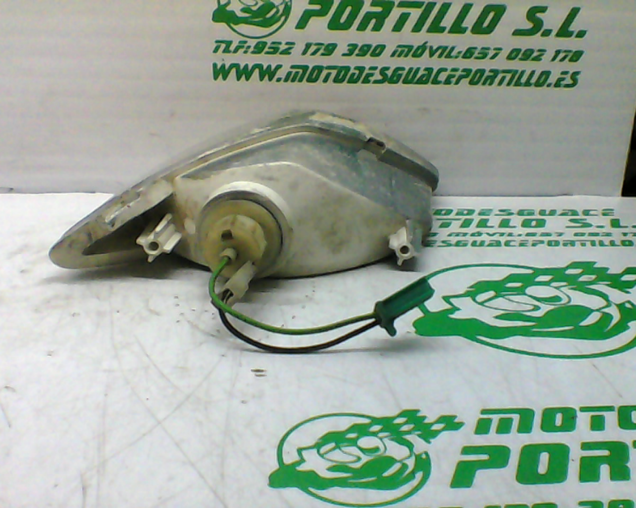 Intermitente delantero derecho Suzuki Burgman 125 (2002-2006)