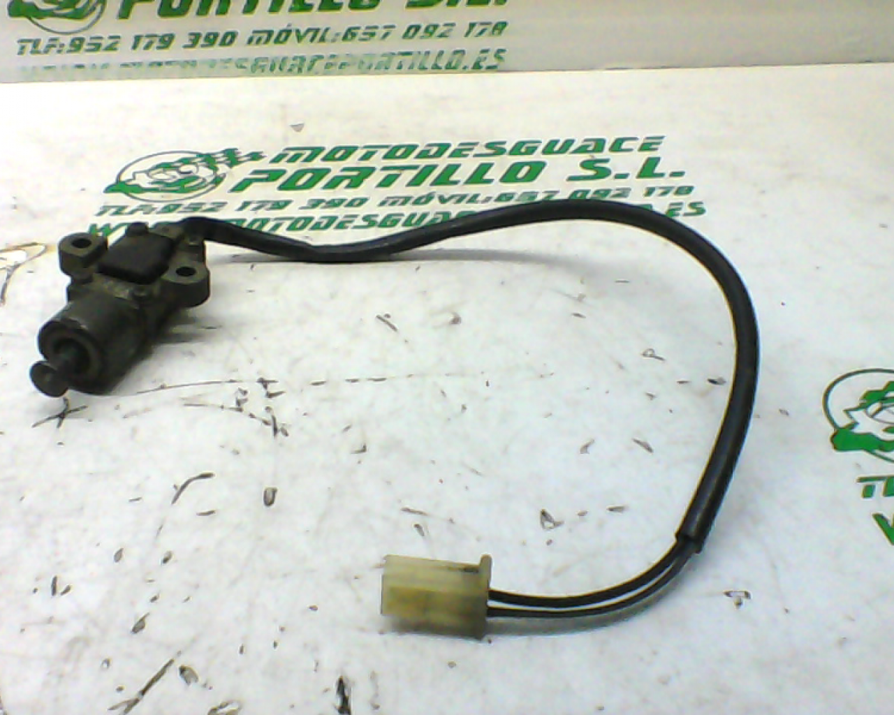 Sensor de asiento Suzuki Burgman 125 (2002-2006)