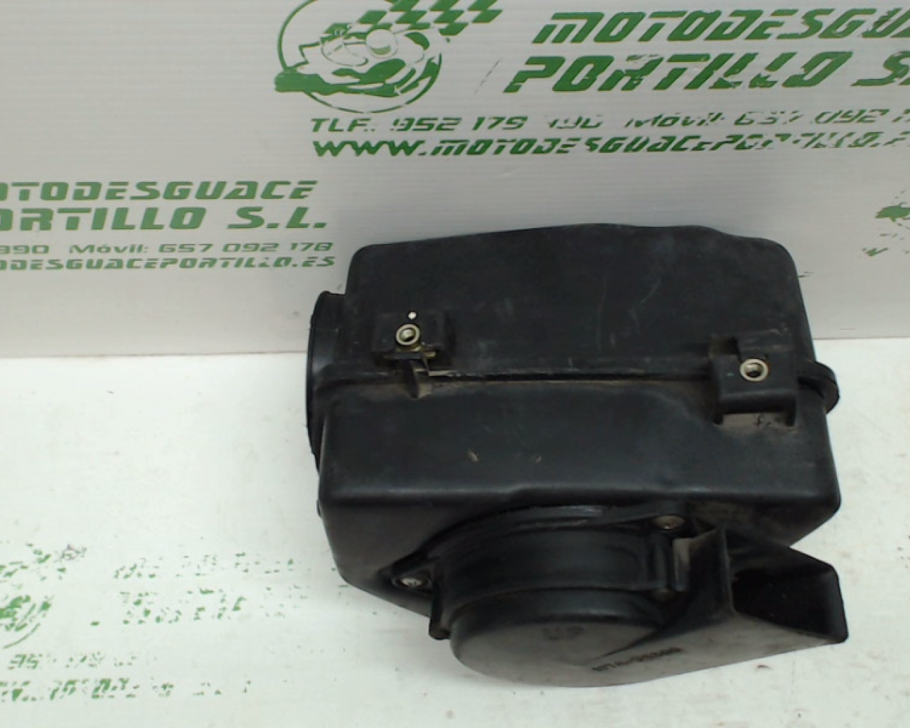 Caja filtro Suzuki GN 250 (1999-2000)