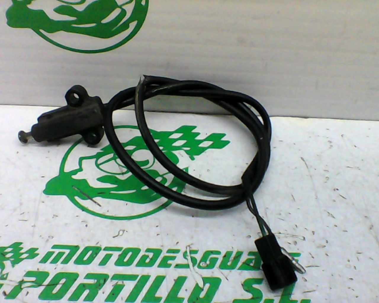 Sensor de patilla lateral Suzuki GN 250 (1999-2000)