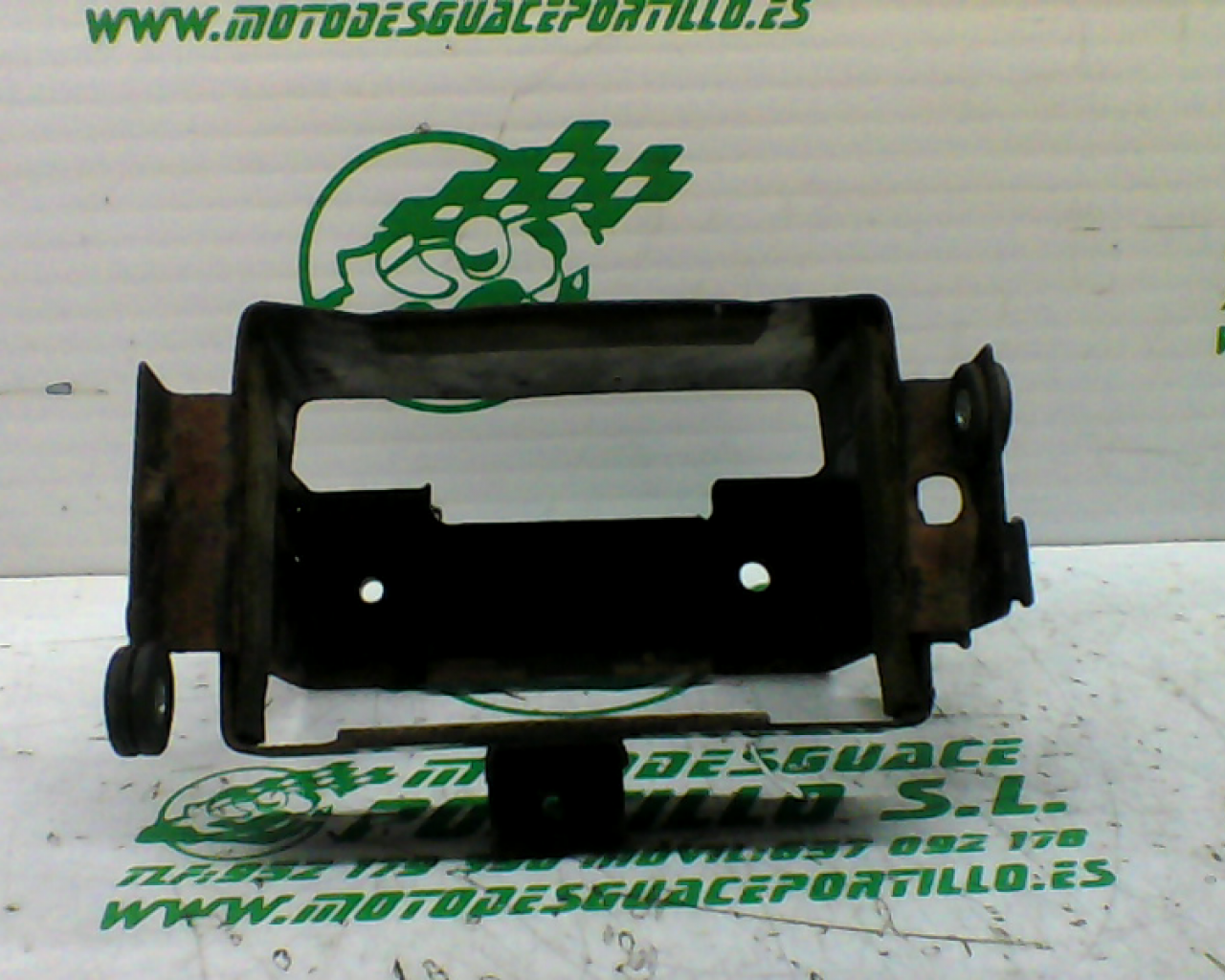 Caja batería Suzuki GS 500 E (1990-2000)