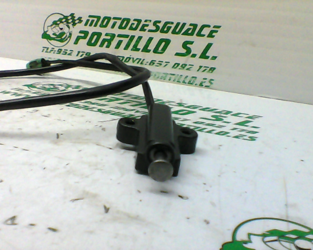 Sensor de patilla lateral Suzuki GS-500-F (2001-2007)