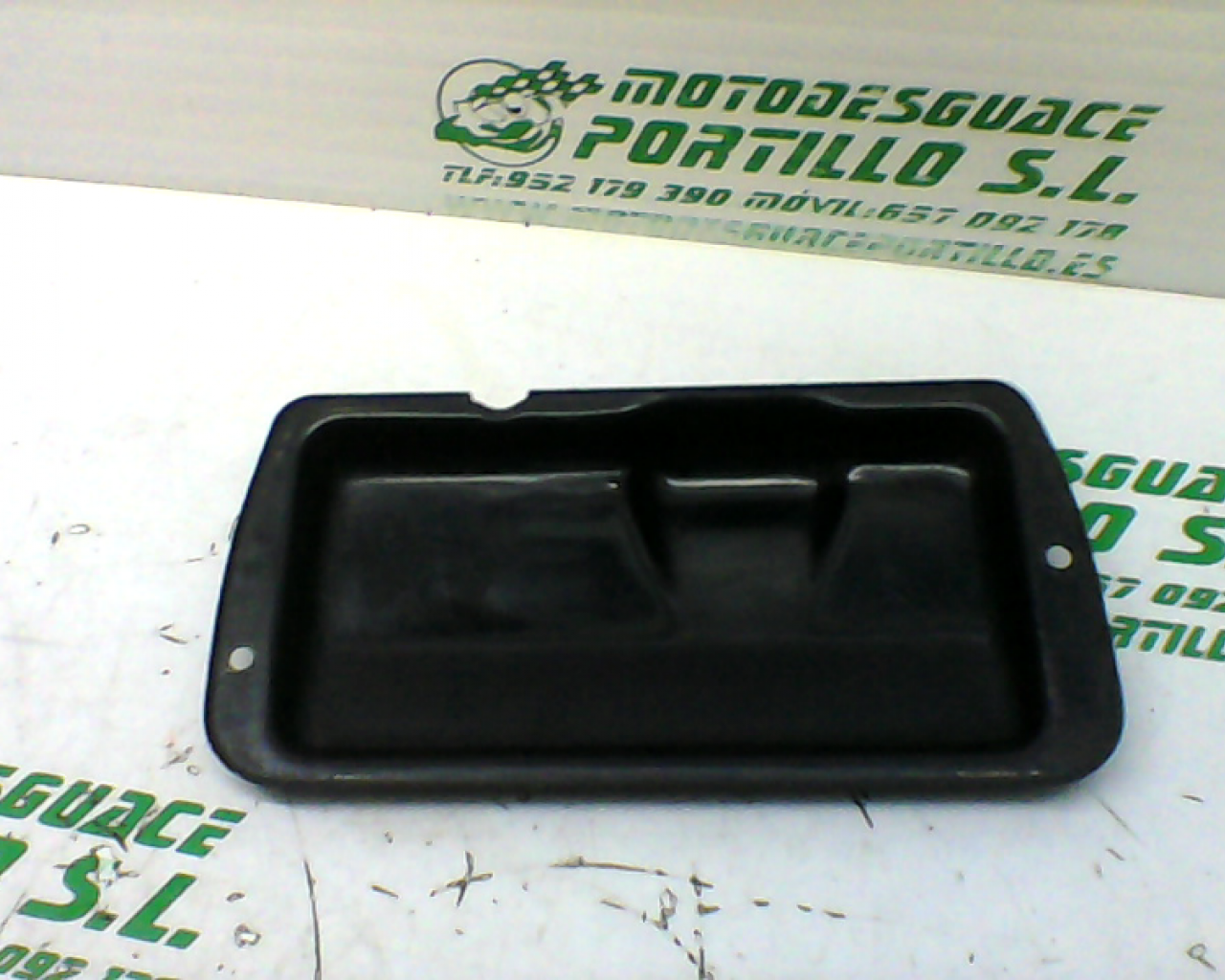 Tapa del motor de arranque Suzuki GS-500-F (2001-2007)