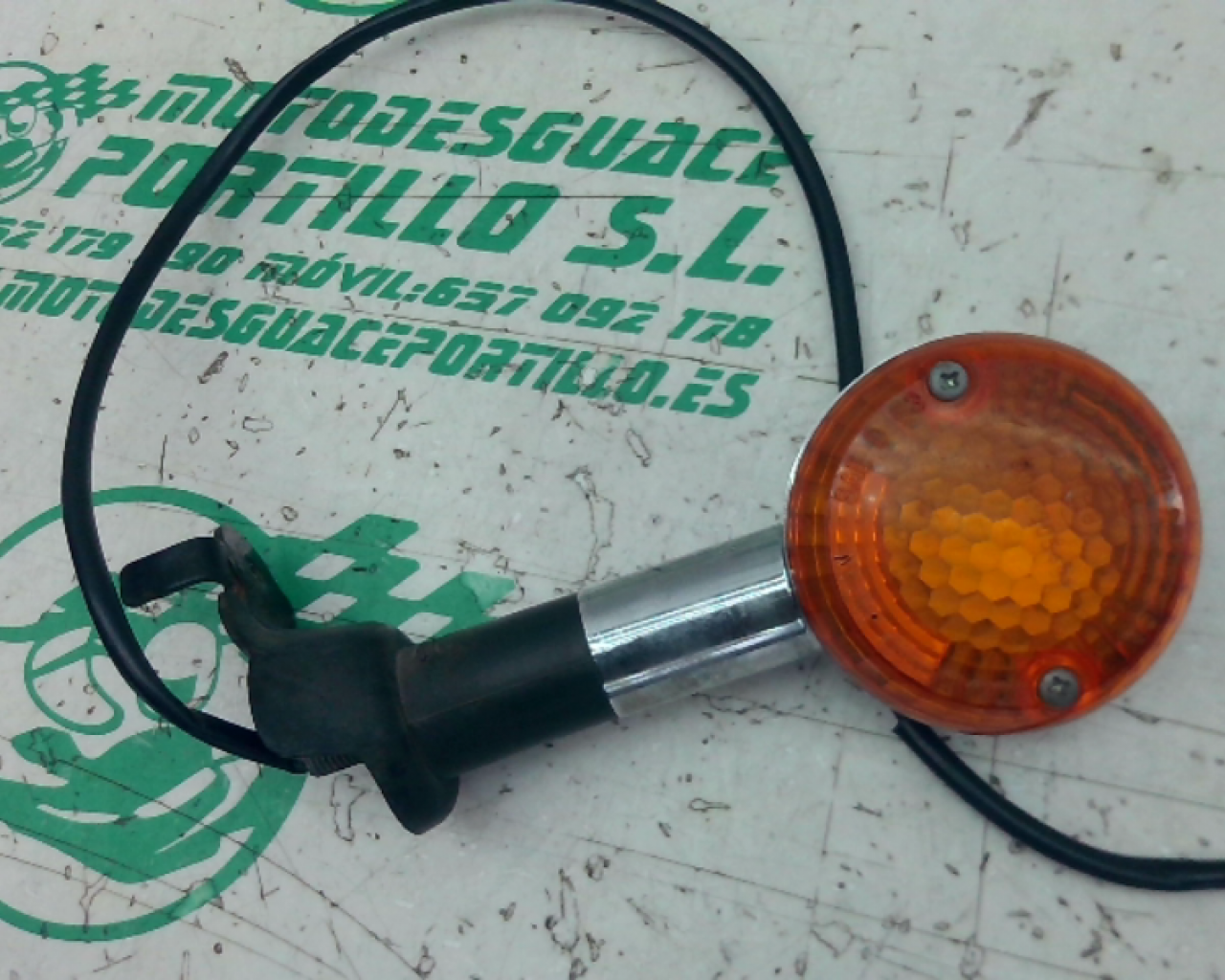 Intermitente trasero derecho Suzuki Intruder 250 (2006-2007)