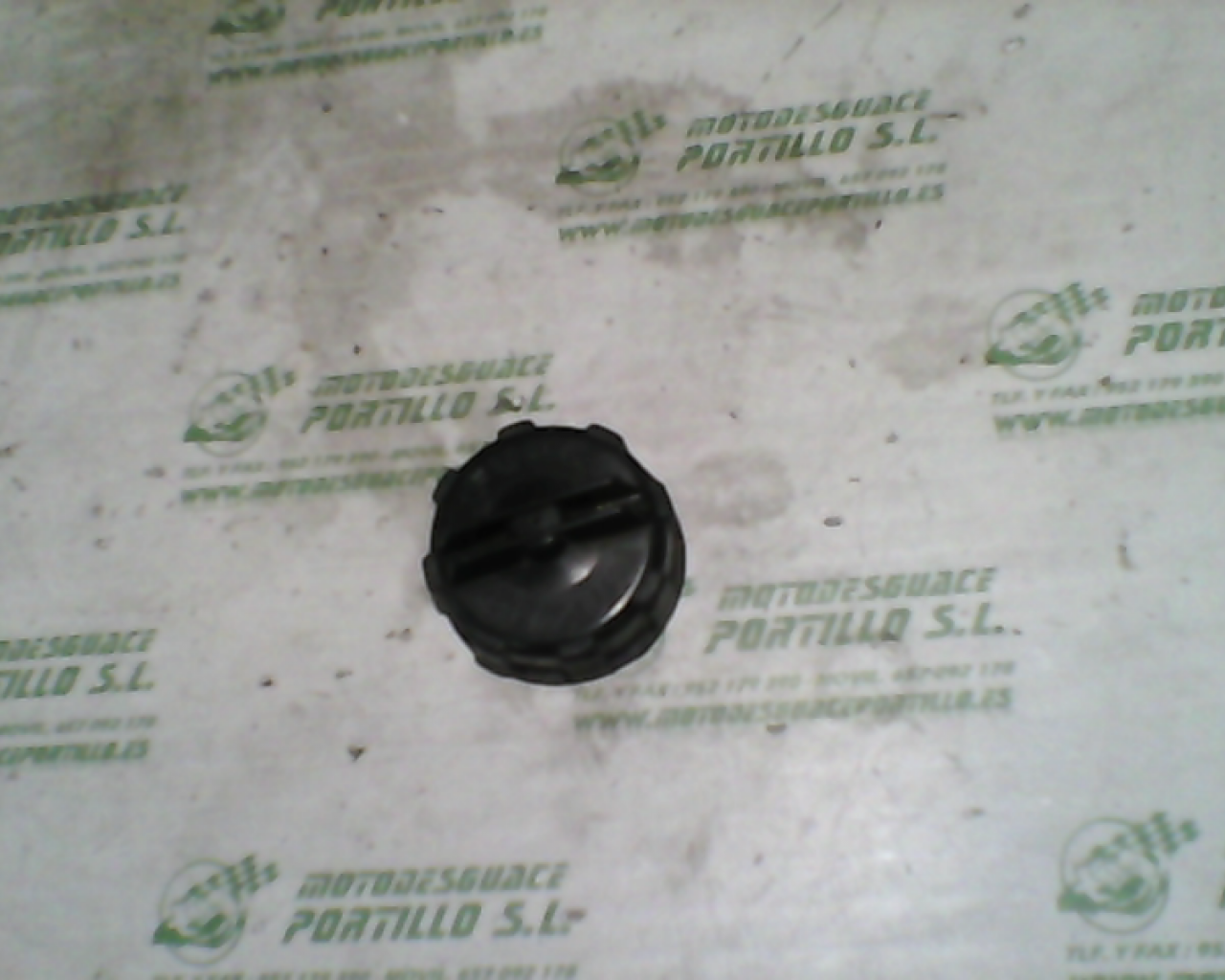 Tapón de deposito de gasolina Suzuki Katana  50 (2000-2001)