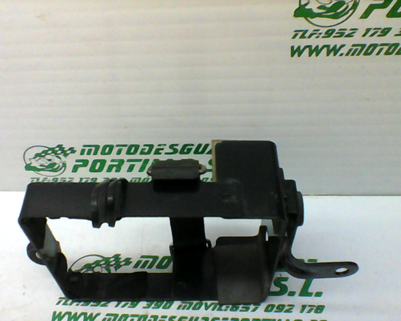 Caja batería Suzuki Marauder 250 (2003-2005)