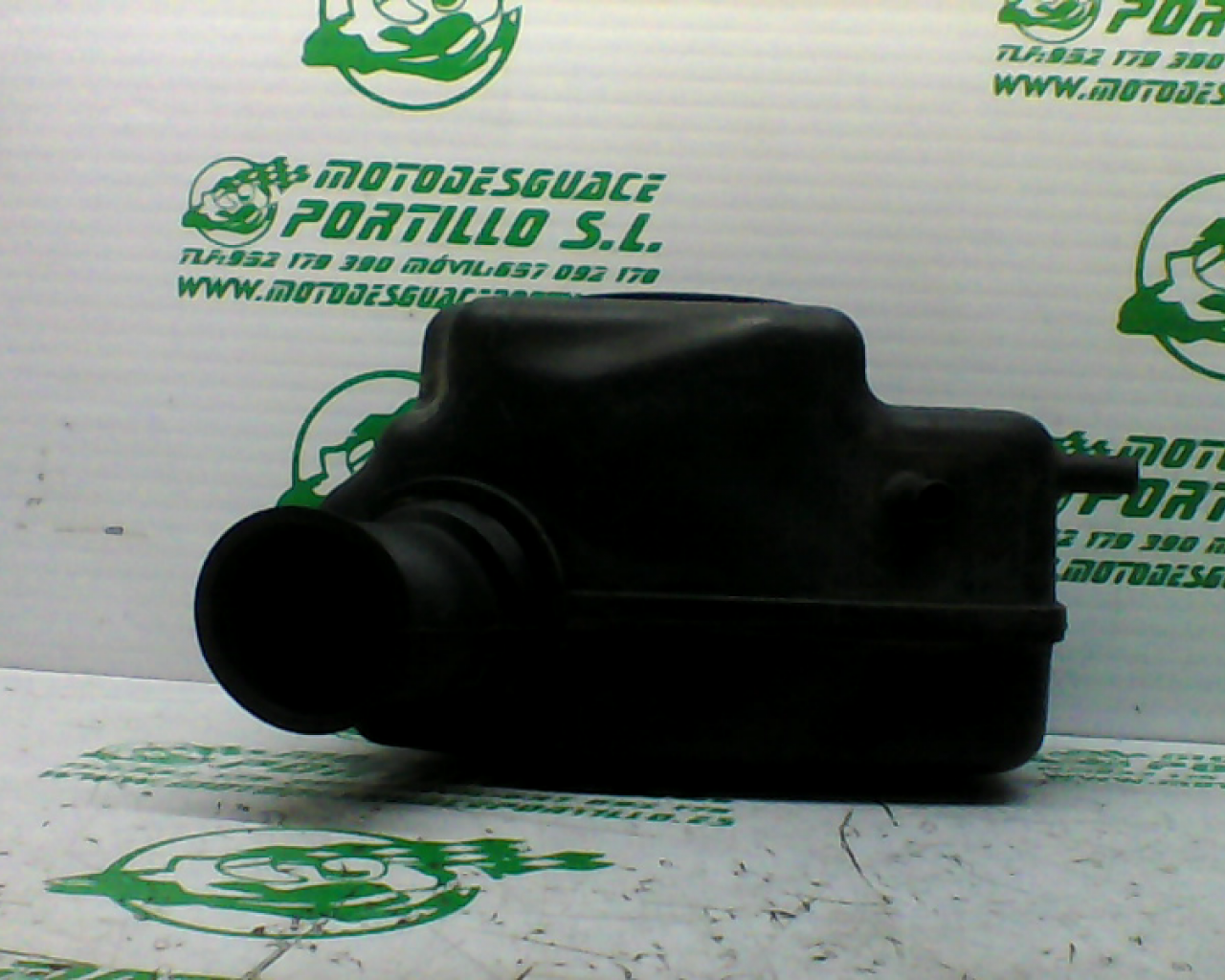 Caja de filtro  Suzuki Marauder 250 (2003-2005)