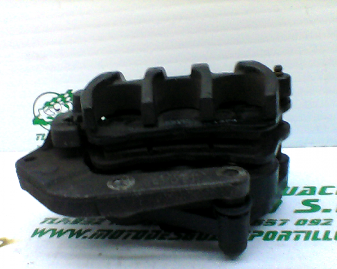 Pinza de freno delantera Suzuki SIXTEEN 125 (2010-2011)