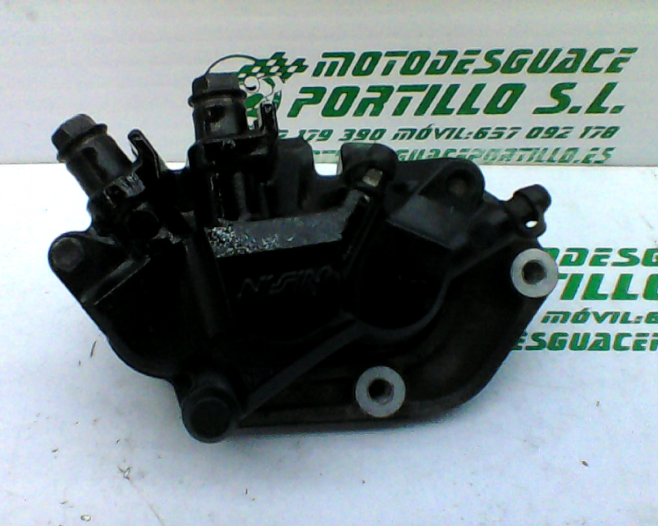 Pinza de freno delantera Suzuki SIXTEEN 125 (2010-2011)