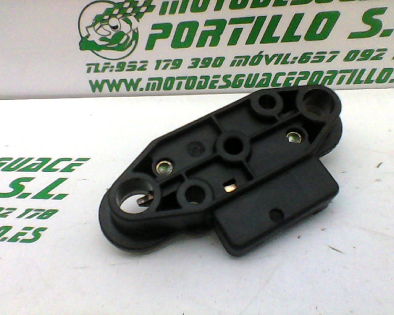 Cerradura del asiento Suzuki V Strom 650 (2005-2007)