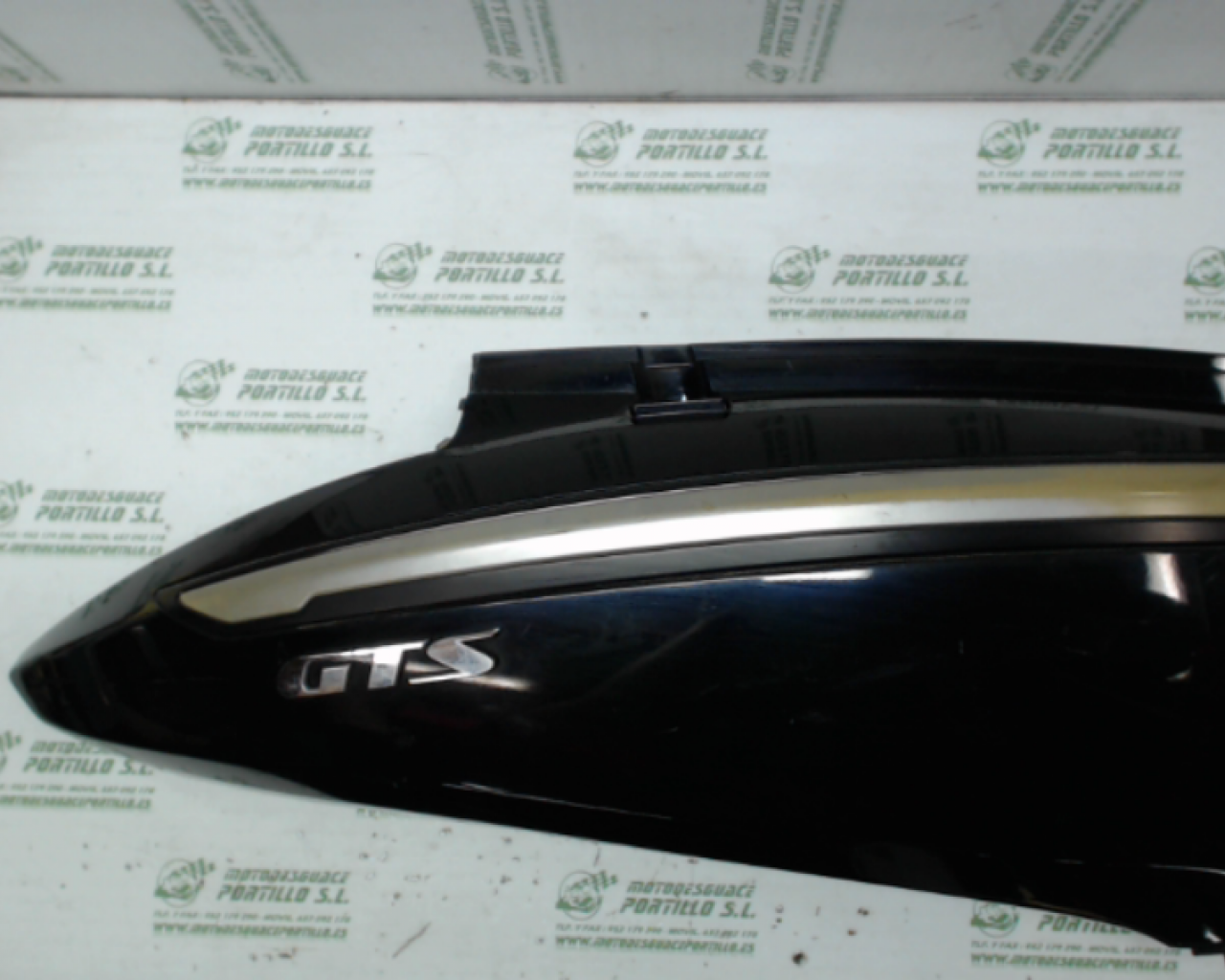 Carcasa lateral trasera derecha Sym Gts 125 (2010-2011)