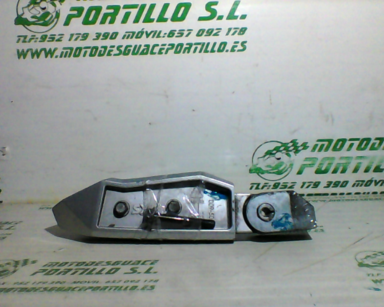 Estribera trasera derecha Sym Gts 125 (2010-2011)