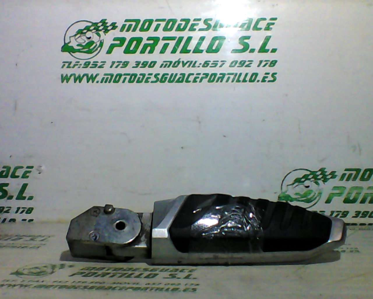 Estribera trasera derecha Sym Gts 125 (2010-2011)