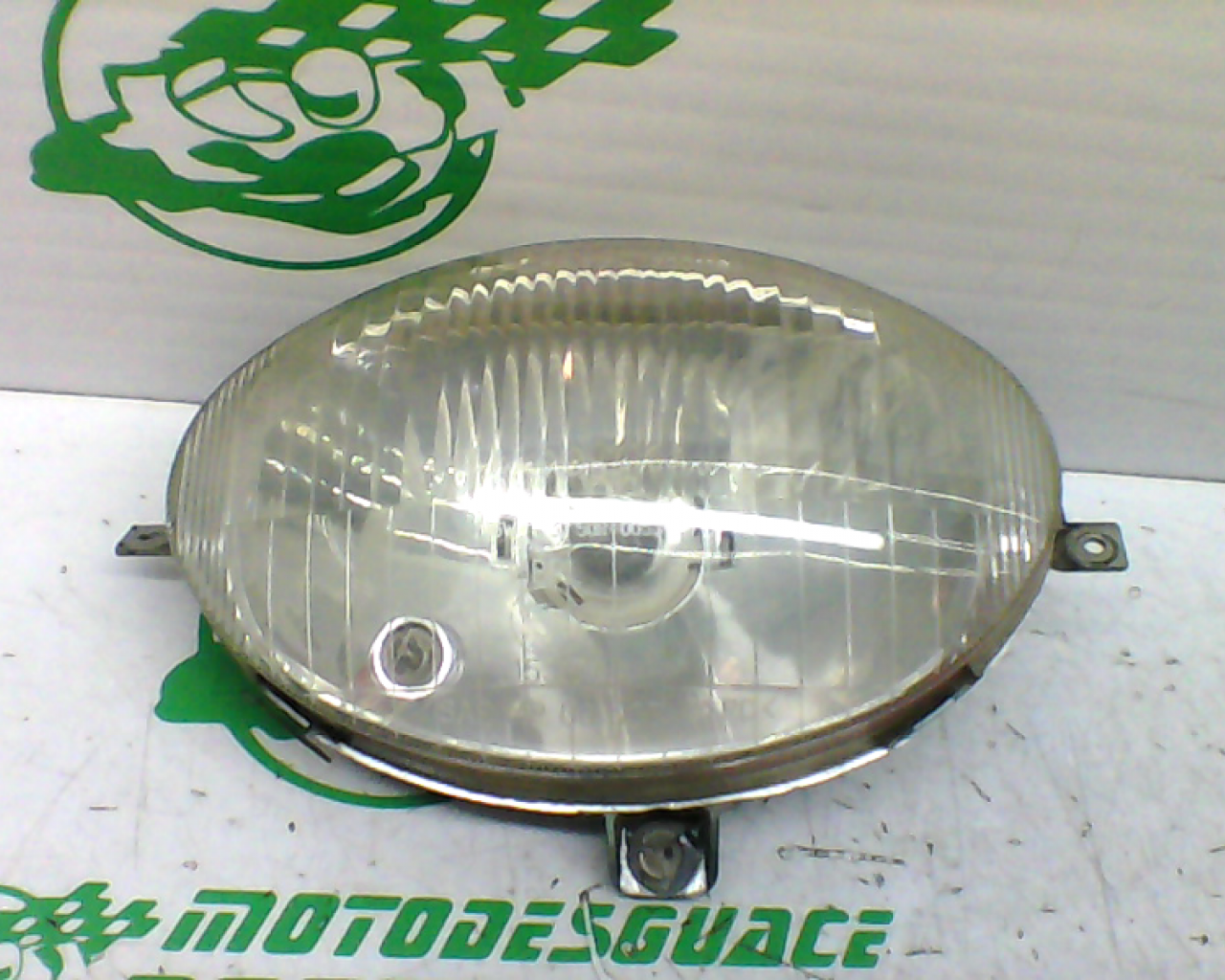 Faro delantero Vespa ET2  50 (2000-2005)