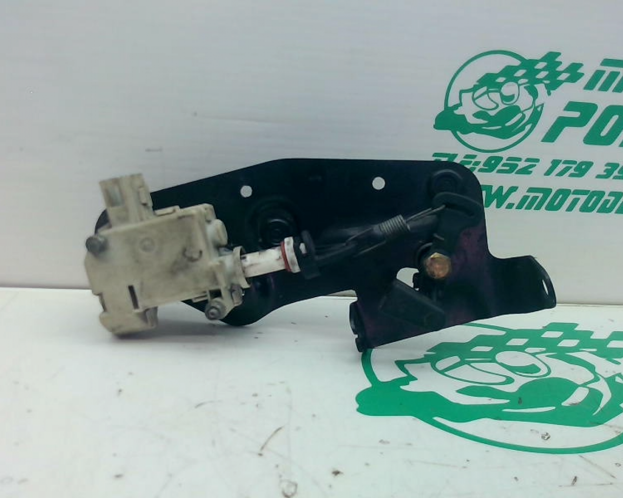 Motor de apertura de asiento Vespa Granturismo 125 (2005-2006)