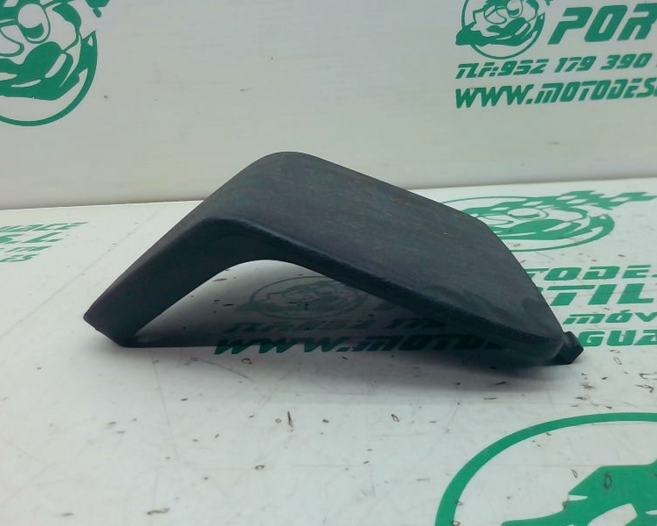 Tapa Bote Expansor  Vespa Granturismo 125 (2005-2006)