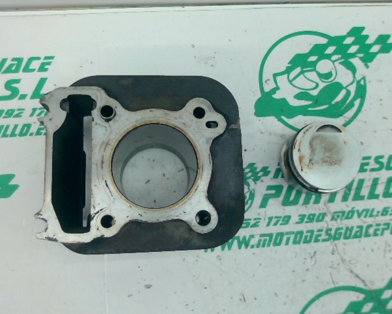 Cilindro y pistón Vespa LX 125 (2006-2009)