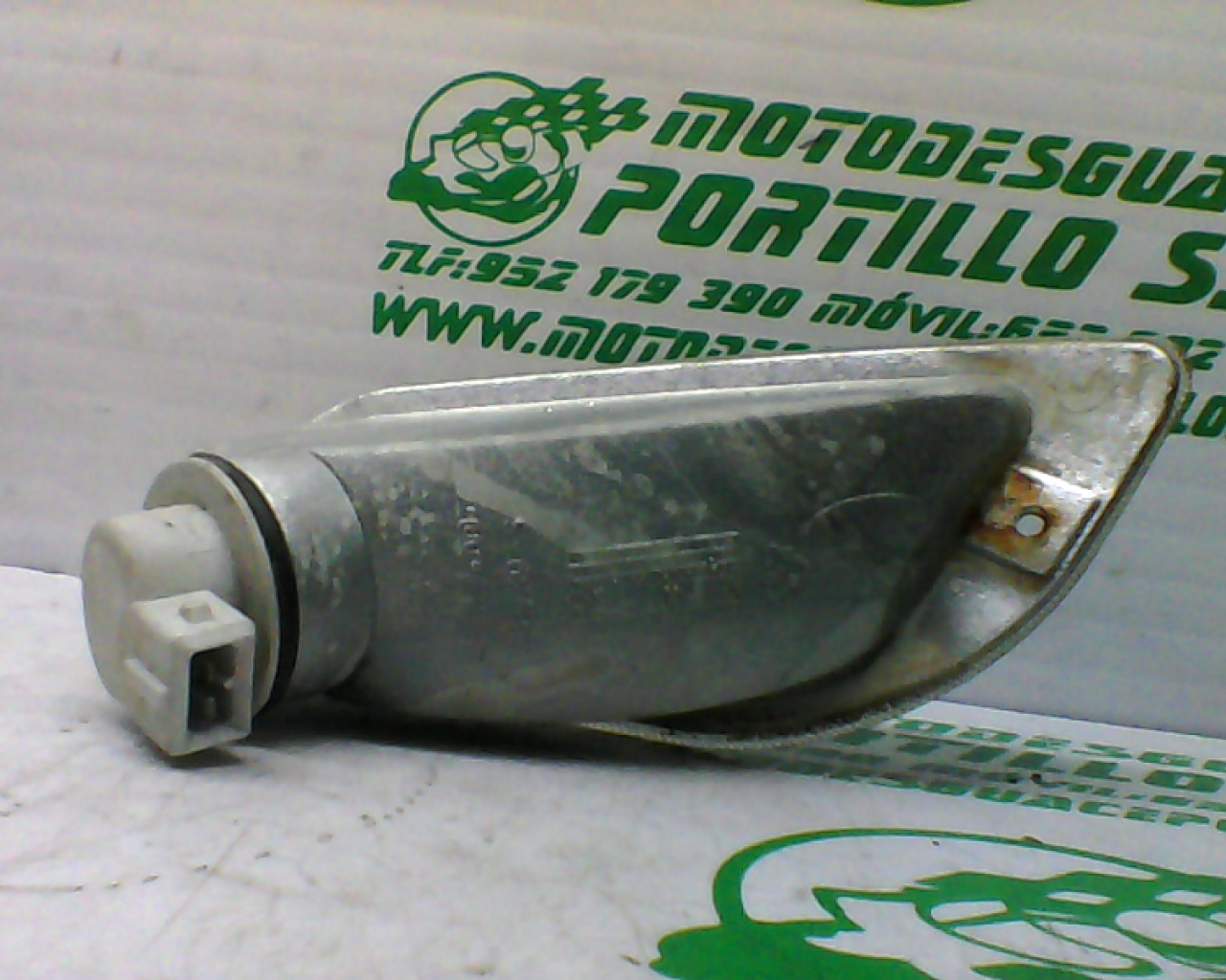 Intermitente delantero izquierdo Vespa LX 50 2T (2005-2009)