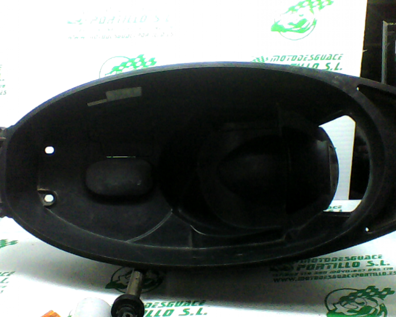 Porta-casco Yamaha Cygnus x 125 2007 (2007-2008)