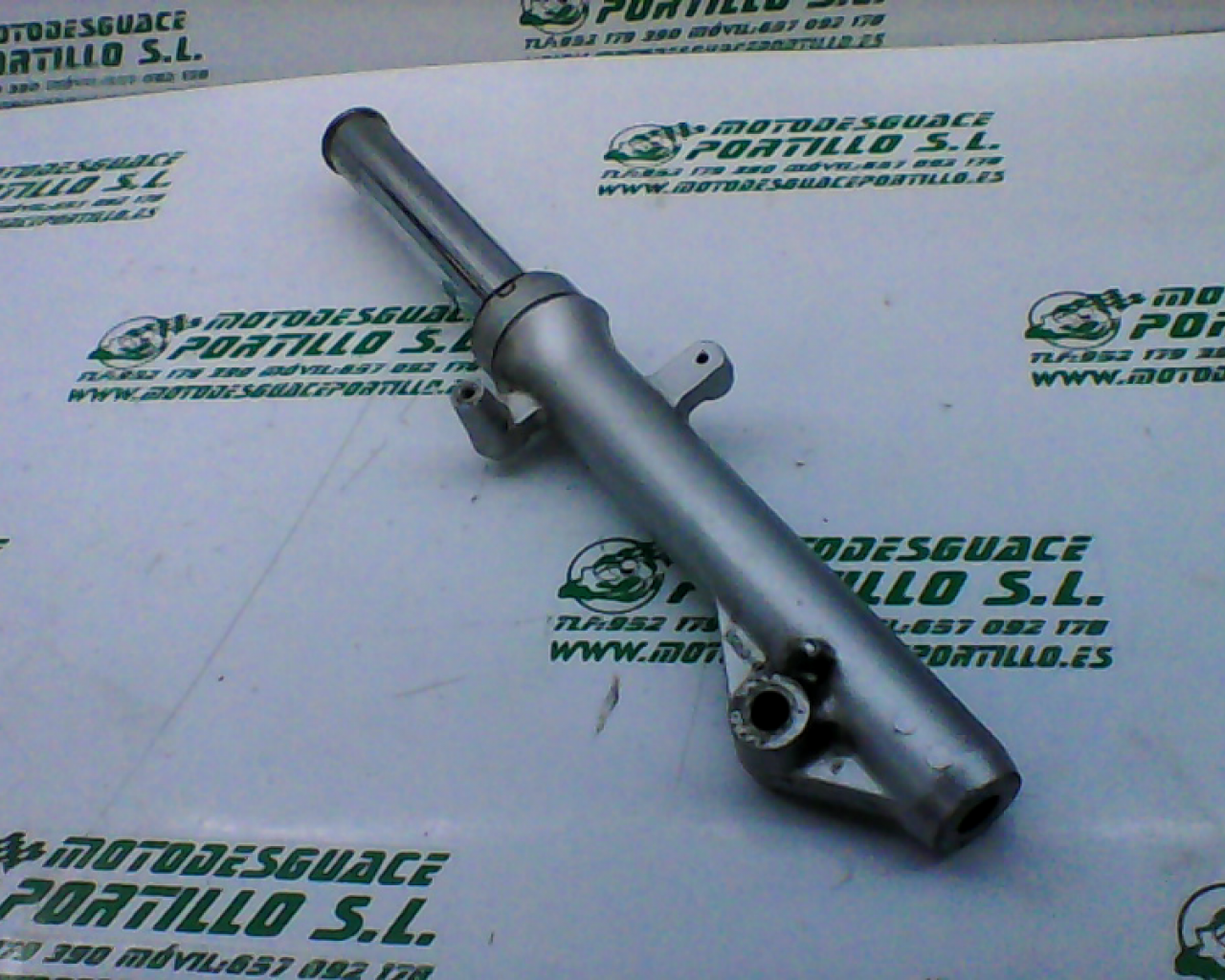 Barra horquilla izquierda Yamaha Cygnus x 125  (2004-2004)