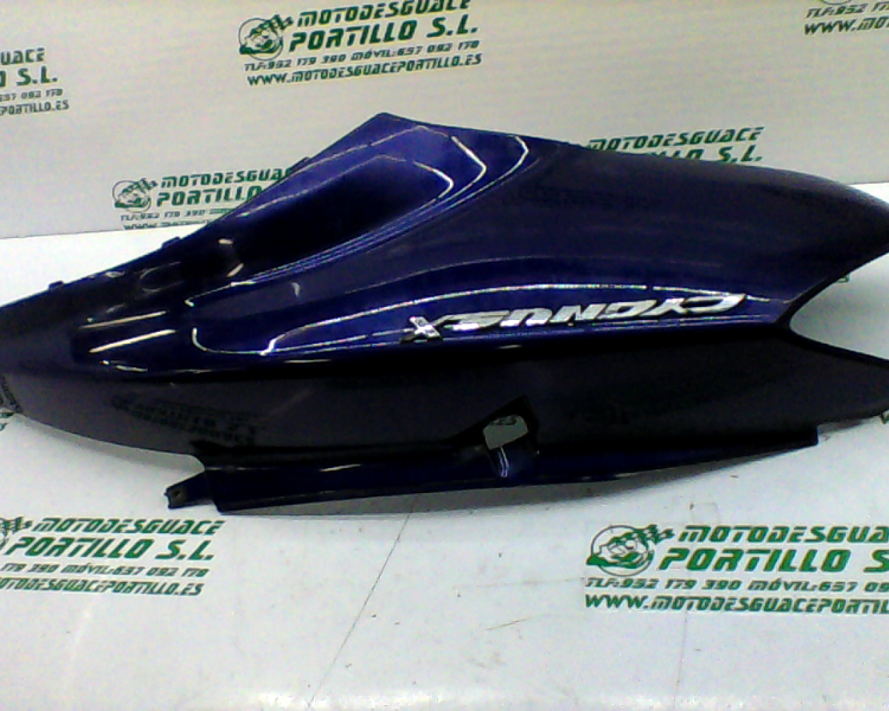 Carcasa lateral trasera derecha Yamaha Cygnus x 125  (2004-2004)