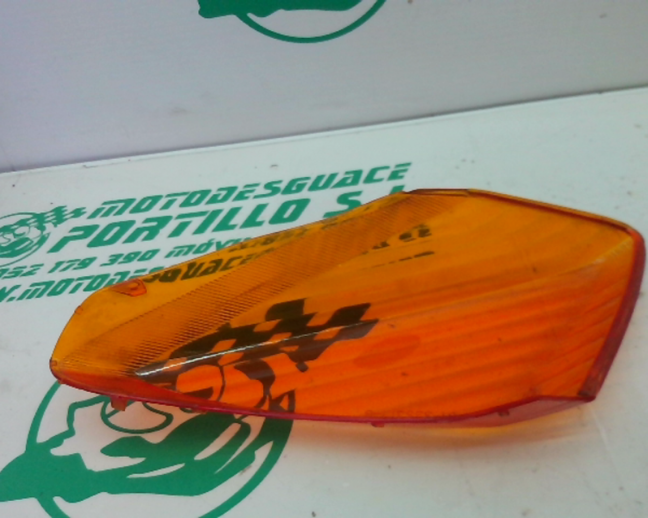 Tulipa Intermitente Trasero Derecho  Yamaha Cygnus x 125  (2004-2004)