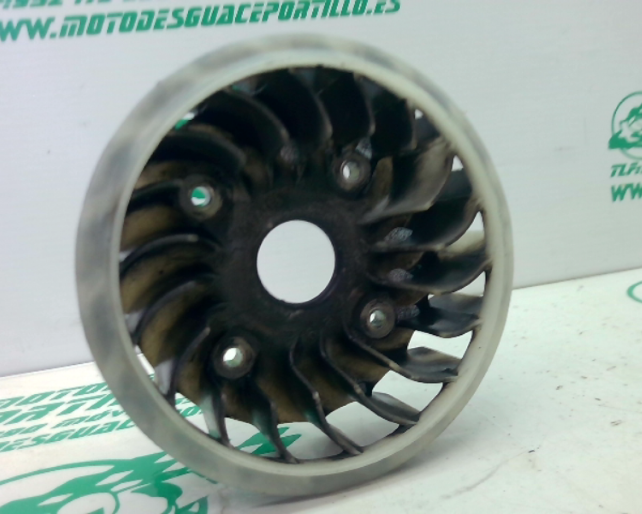 Ventilador del plato magnetico Yamaha Cygnus x 125  (2004-2004)