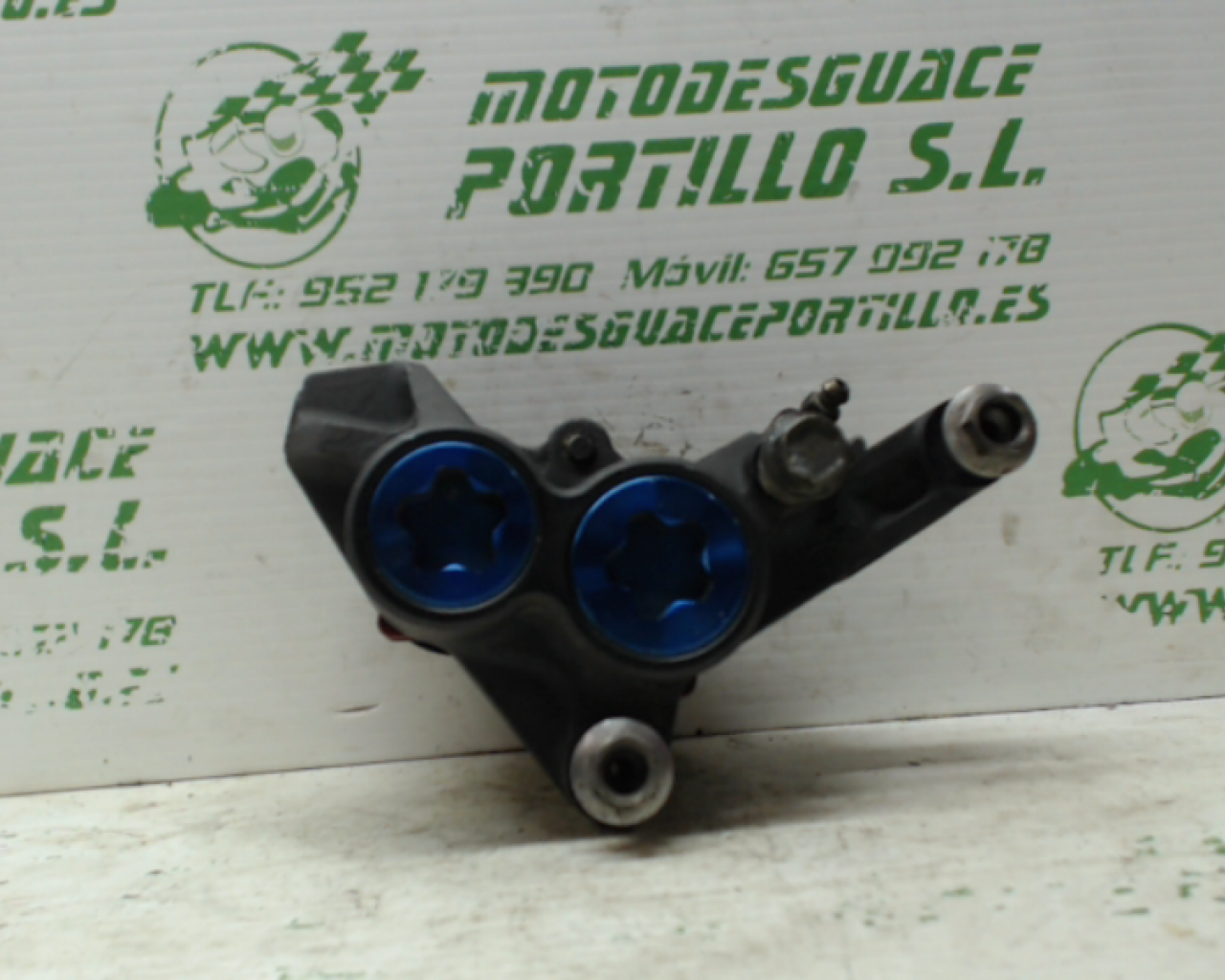 Pinza de freno delantera derecha Yamaha Fazer 1000 (2005-2006)